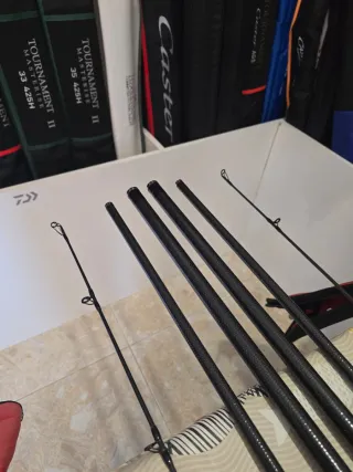 CAÑAS DAIWA TOURNAMENT CASTER AGS 33-405