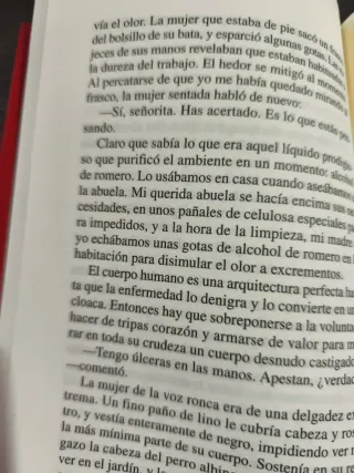 LA CASA DEL ACANTILADO