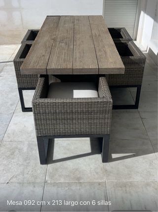 Sofá exterior modular beige y marrón