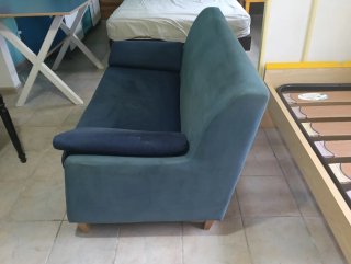 Sofá de 2 plazas azul⭐Precio negociable⭐
