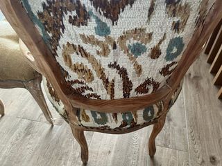 Conjunto 2 butacas francesas y escabel