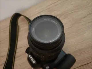 Cámara Nikon D3100 + Objetivo 18-55mm