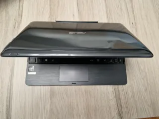 Portátil táctil Asus Transformer Book