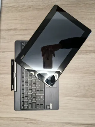 Portátil táctil Asus Transformer Book