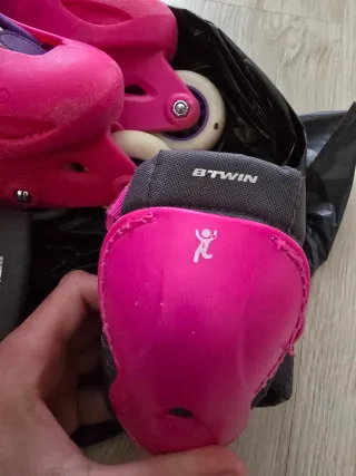 Patines Oxelo niña 28-30 + protecciones