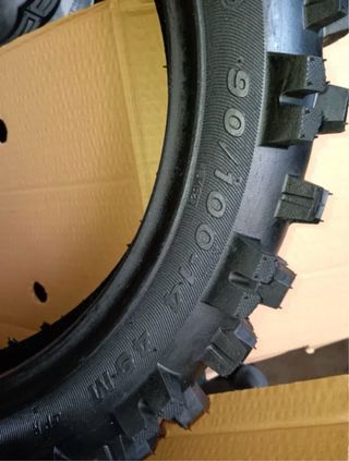 Juego Neumáticos 17/14