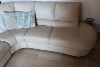 Divano angolare Natuzzi in pelle beige
