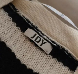 Rebeca JDY rayas blanco y negro Talla XS