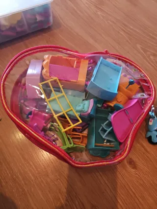 Accesorios Polly Pocket: Bolsa y Juguetes
