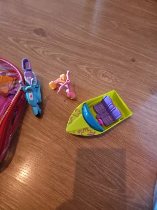 Accesorios Polly Pocket: Bolsa y Juguetes
