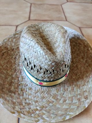 Cappello di paglia naturale nuovo