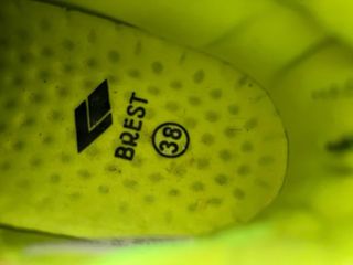 Zapatos de fútbol BREST azul y amarillo