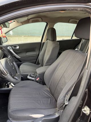 Renault Megane 1.9 dCi 130cv GT – 5 puertas – ITV