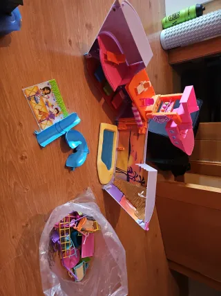 Barco Polly Pocket