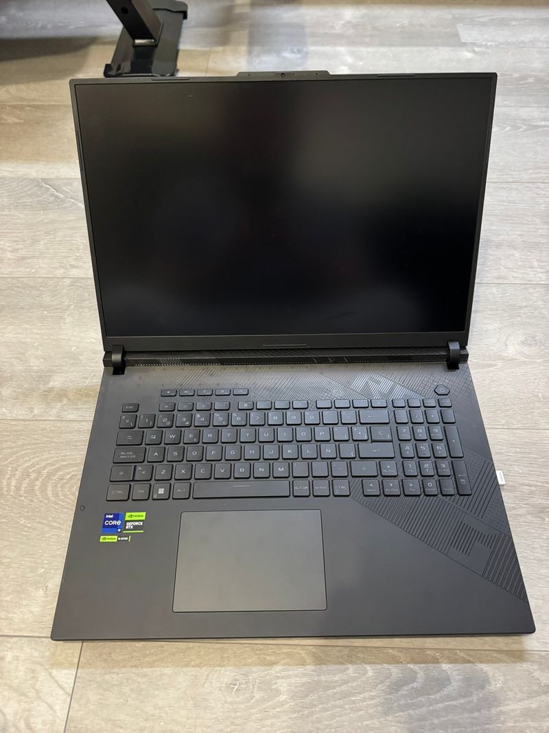 ASUS ROG Strix SCAR 18 G834JZR afbeelding 2