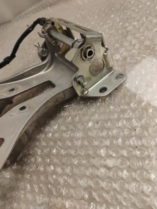 Soporte Asiento Yamaha T-MAX 560