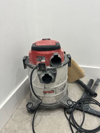 Aspirador Stayer BVAC 1420 1400W 20L