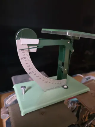 Báscula de precisión antigua POSSO caja original