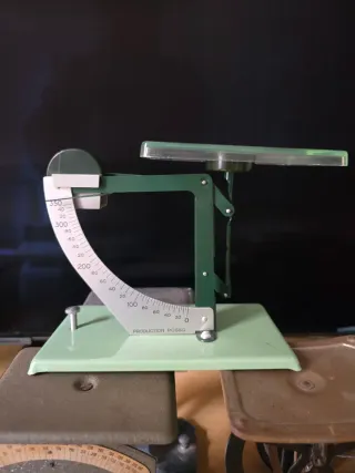 Báscula de precisión antigua POSSO caja original