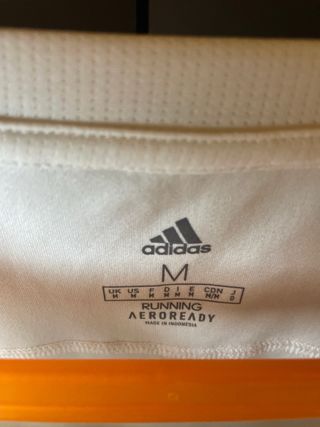 Camiseta Adidas Deportiva Blanca