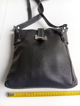 Bolso bandolera polipiel negro