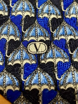 3 CORBATAS BROOKSFIELD, FUMAGALLI’S y VALENTINO