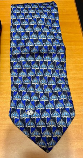 3 CORBATAS BROOKSFIELD, FUMAGALLI’S y VALENTINO