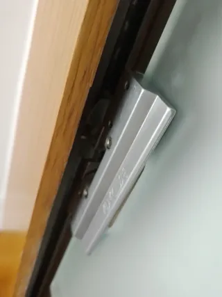 Puerta corredera cristal templado