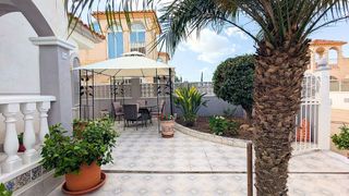 Chalet en venta en Algorfa