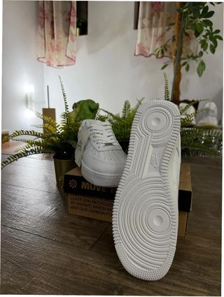 Nike Air Force 1 Low '07 Talla 37.5