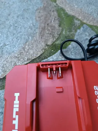 CARGADOR HILTI C 6-22