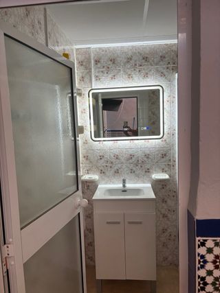 Alquilo estudio en puente genil para 1 persona