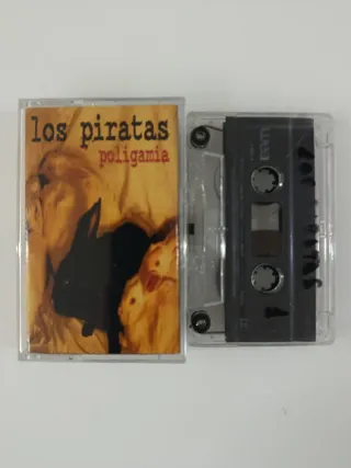 Los Piratas - Poligamia Cinta Cassette