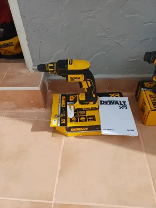 2 Herramientas DeWalt XR 18V Litio Ion