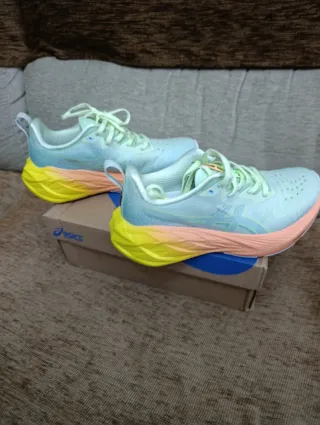 Zapatillas Asics Novablast 4