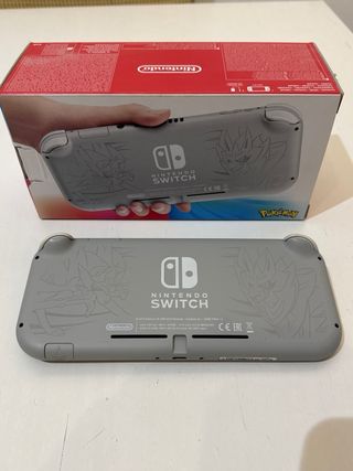 Nintendo Switch Lite Ed. Zacian & Zamazenta