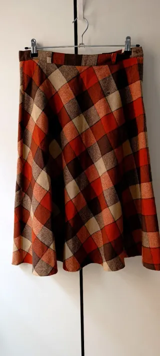 Falda vintage cuadros marrón y naranja