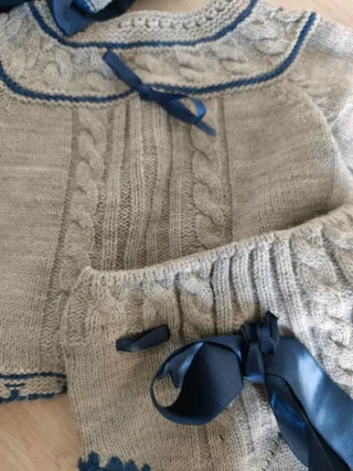 Conjunto bebé punto con capota T. 1-3m