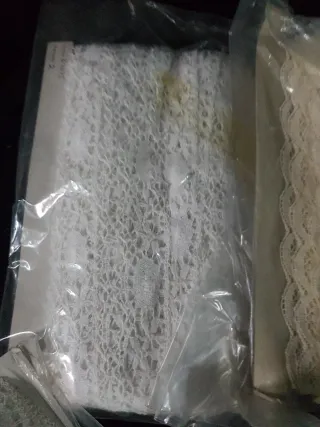 Lote encaje para labores