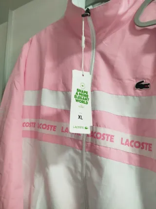 Conjunto Lacoste talla XL infantil como M adulto