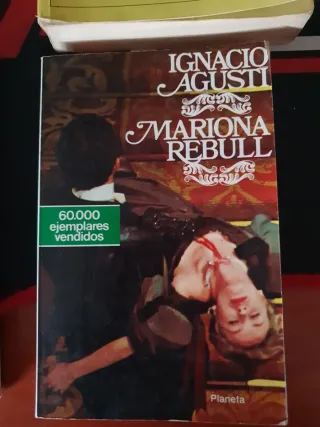 Lote de cuatro libros antiguos