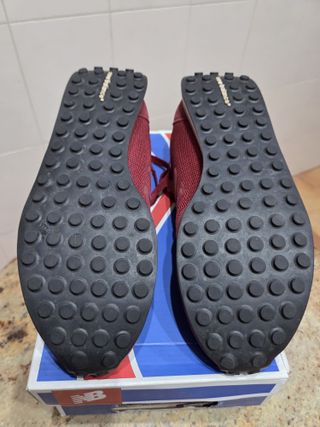 Zapatillas New Balance Burdeos Talla 40.5