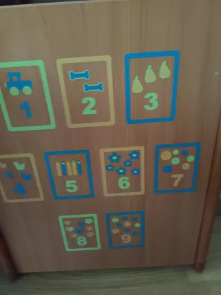 Trona de madera desmontable