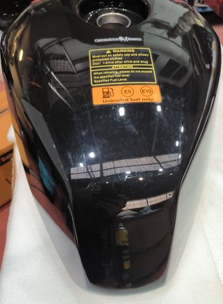 Depósito Gasolina Benelli Bobber 400 Euro 5