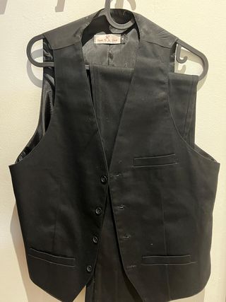 Traje de ceremonia negro