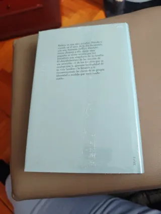 Libro de Almudena grande está nuevo