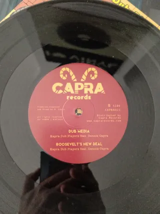 Vinilo Kapra Dub Players feat. Galas