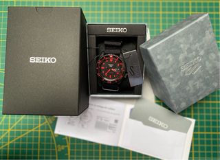 Seiko 5 Sports Automático SRPD83K1 “Stealth”