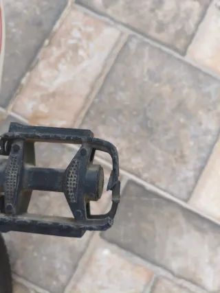 Bicicleta niña rosa de 18 pulgadas