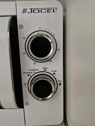 Microondas Jocel Blanco